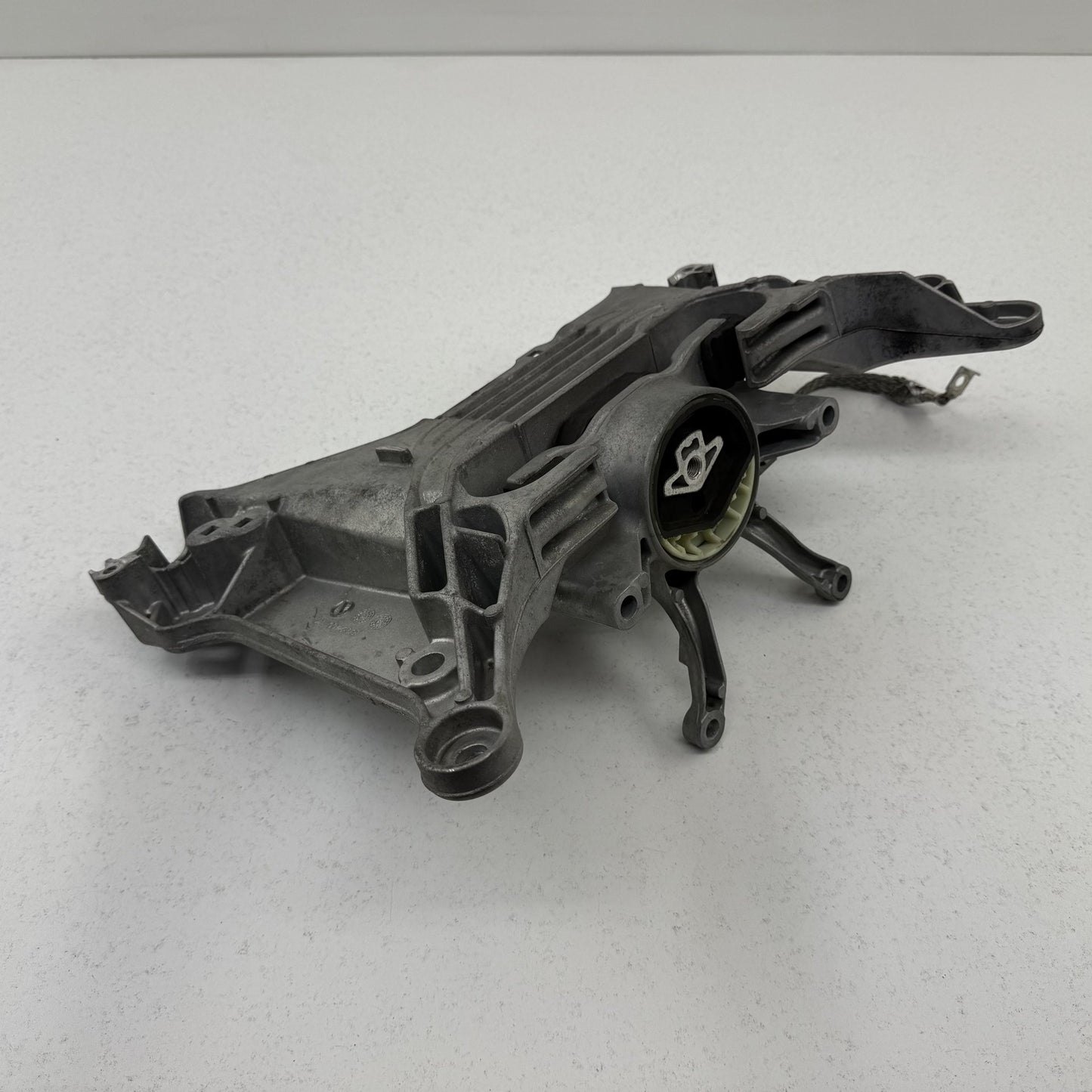 2021-2026 BMW M3 M4 G80 G82 RWD Automatic Transmission Mount Bracket OEM