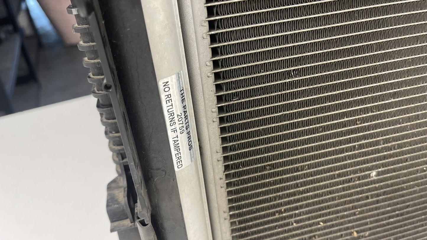 10-11 Mercedes W212 E350 4Matic Radiator Condenser Fan Assembly Complete OEM