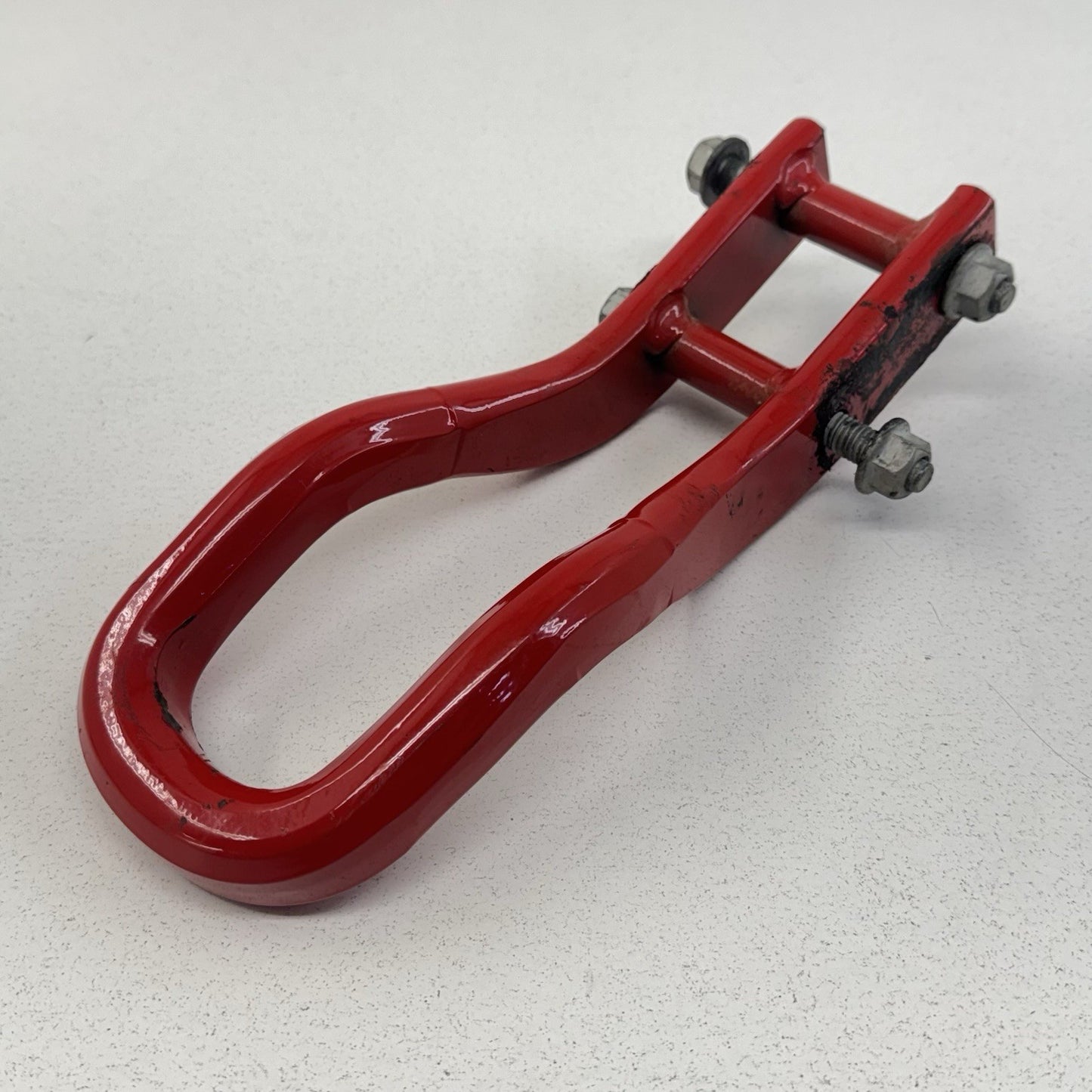 20-26 Chevy Silverado 2500 3500 Front Tow Recovery Hooks Pair Red 84513877 OEM