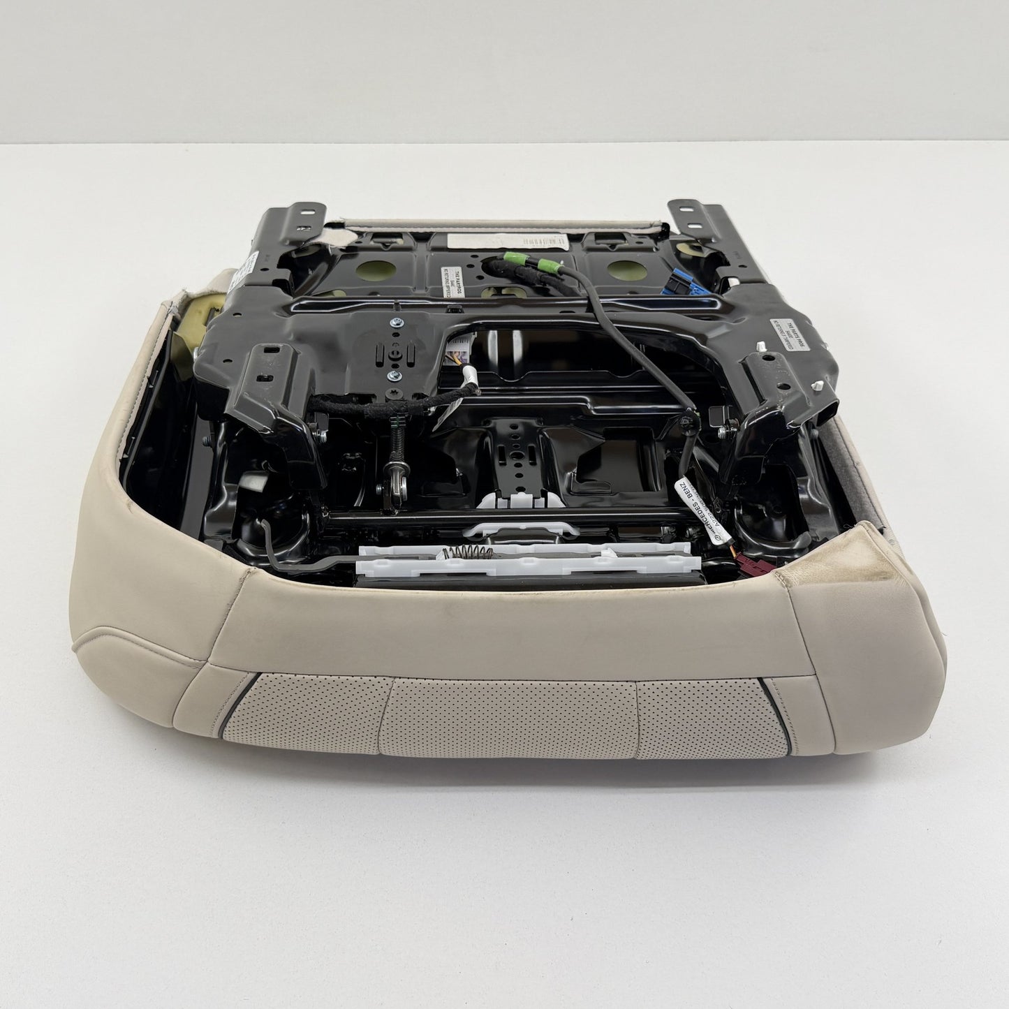 2014-2017 Mercedes-Benz S550 W222 Left Rear Power Seat Lower Cushion Beige OEM