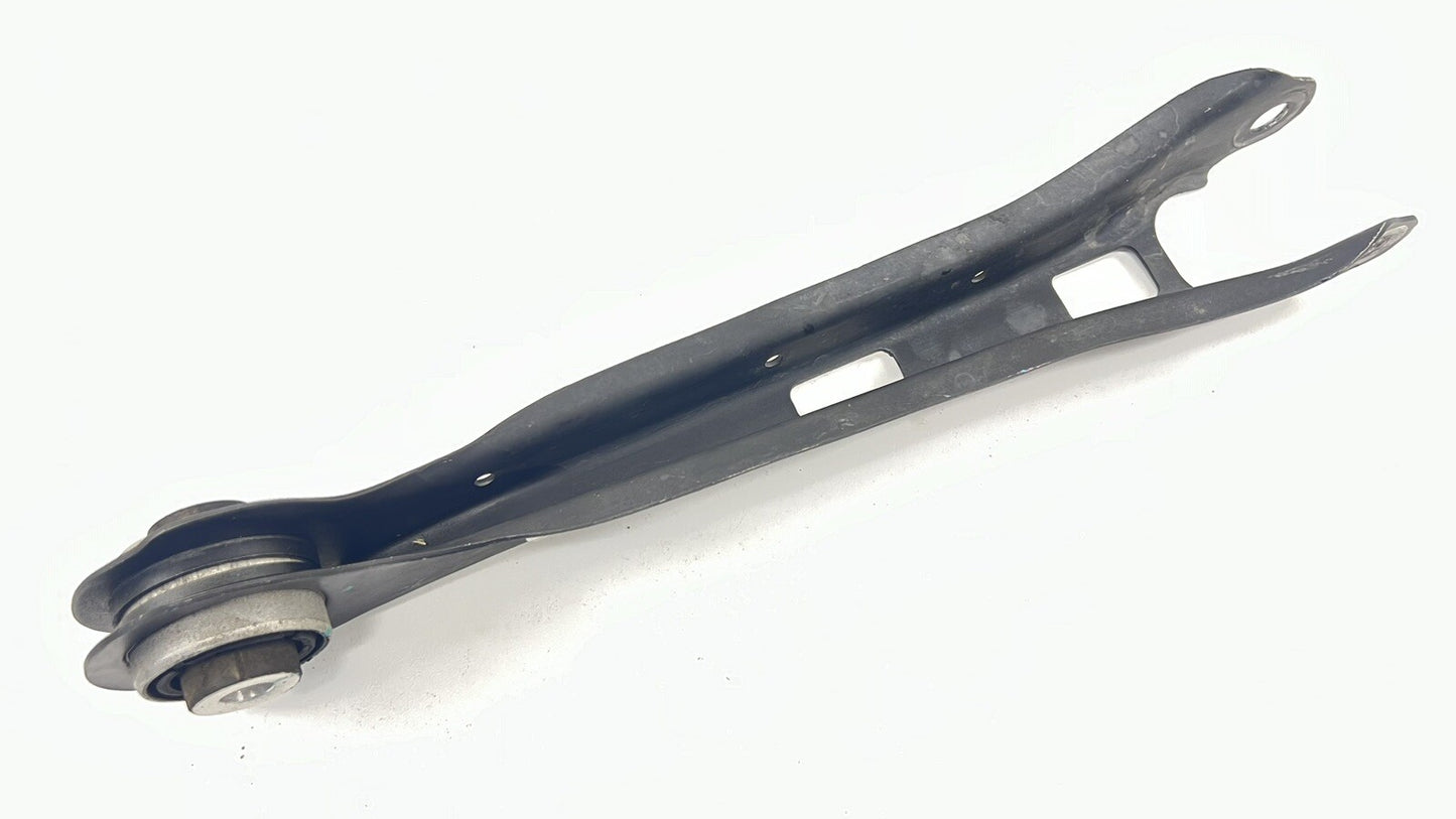 22-24 CADILLAC CT4 V BLACKWING RIGHT REAR SUSPENSION CONTROL ARM SET OEM