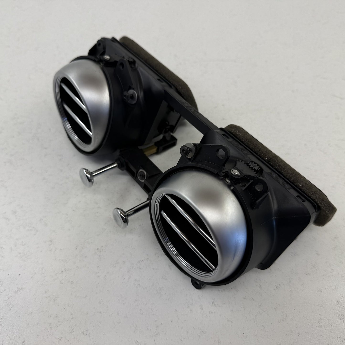 2014-2018 Bentley Flying Spur Dashboard Center Dash AC Air Vent 3W0819359 OEM