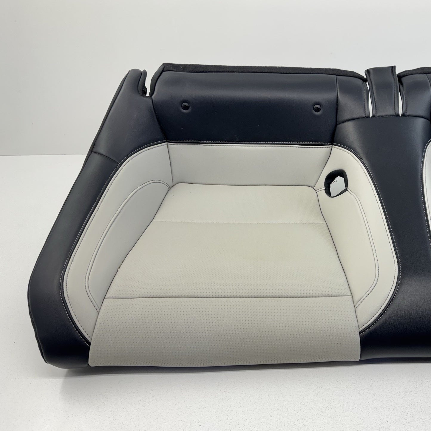 24-26 Ford Mustang GT Premium Rear Seat Set Upper & Lower Leather Space Gray OEM