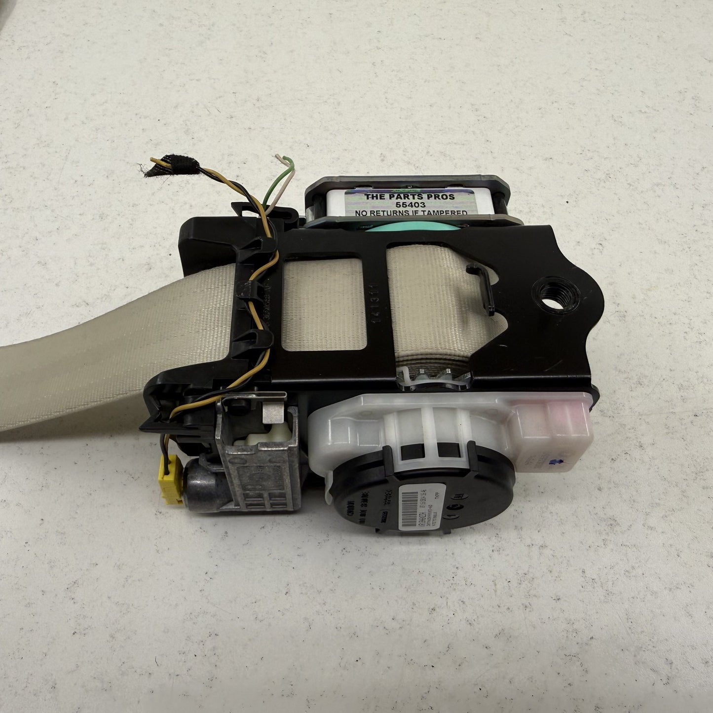 2014-2018 Bentley Flying Spur Driver Left Front Seatbelt Seat Belt Retractor OEM