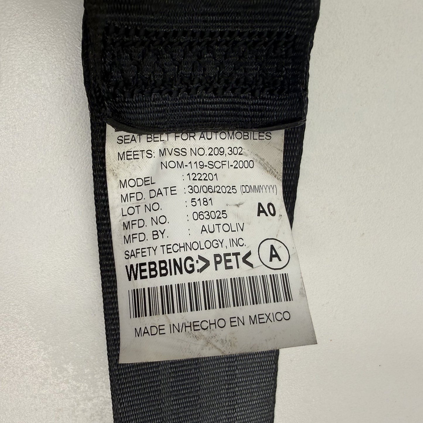 2023-2025 Honda Pilot Right Front Seatbelt Seat Belt Retractor Black OEM