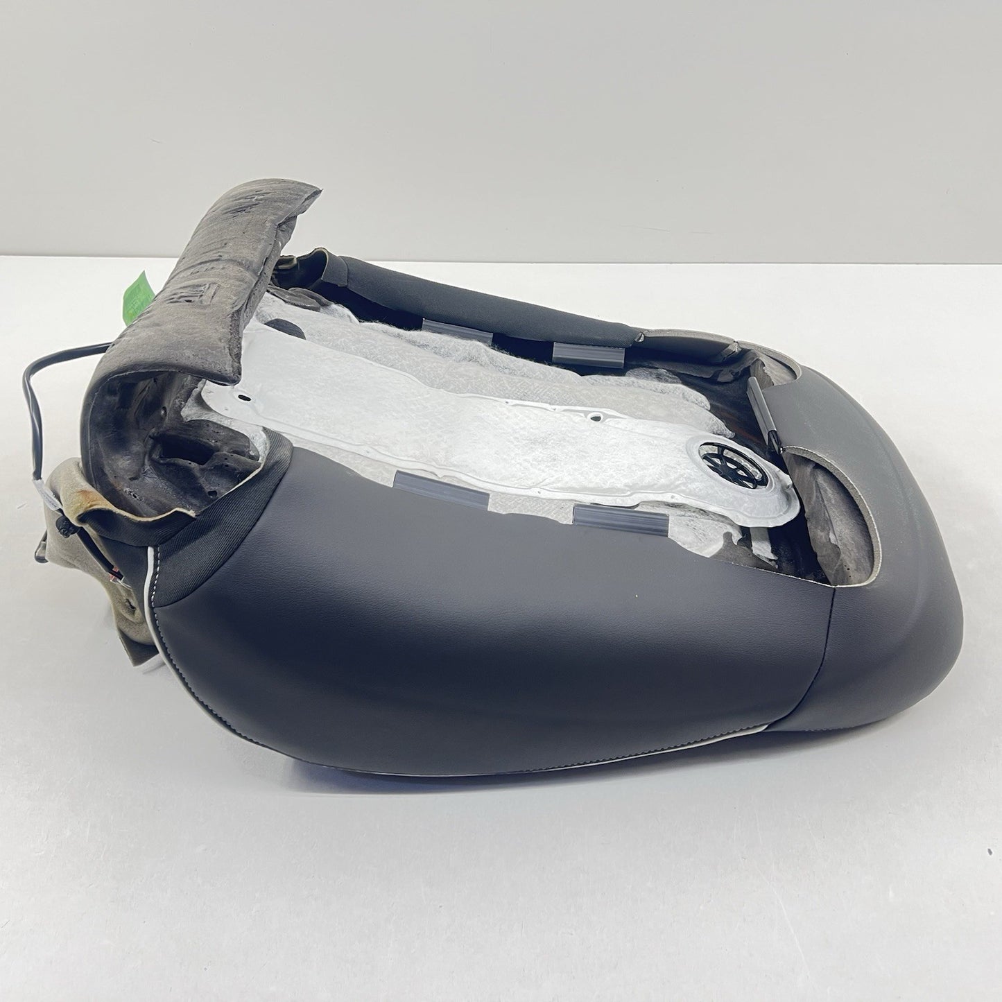 22-25 CADILLAC CT4 CT5 V BLACKWING RIGHT FRONT UPPER SEAT CUSHION COVER OEM