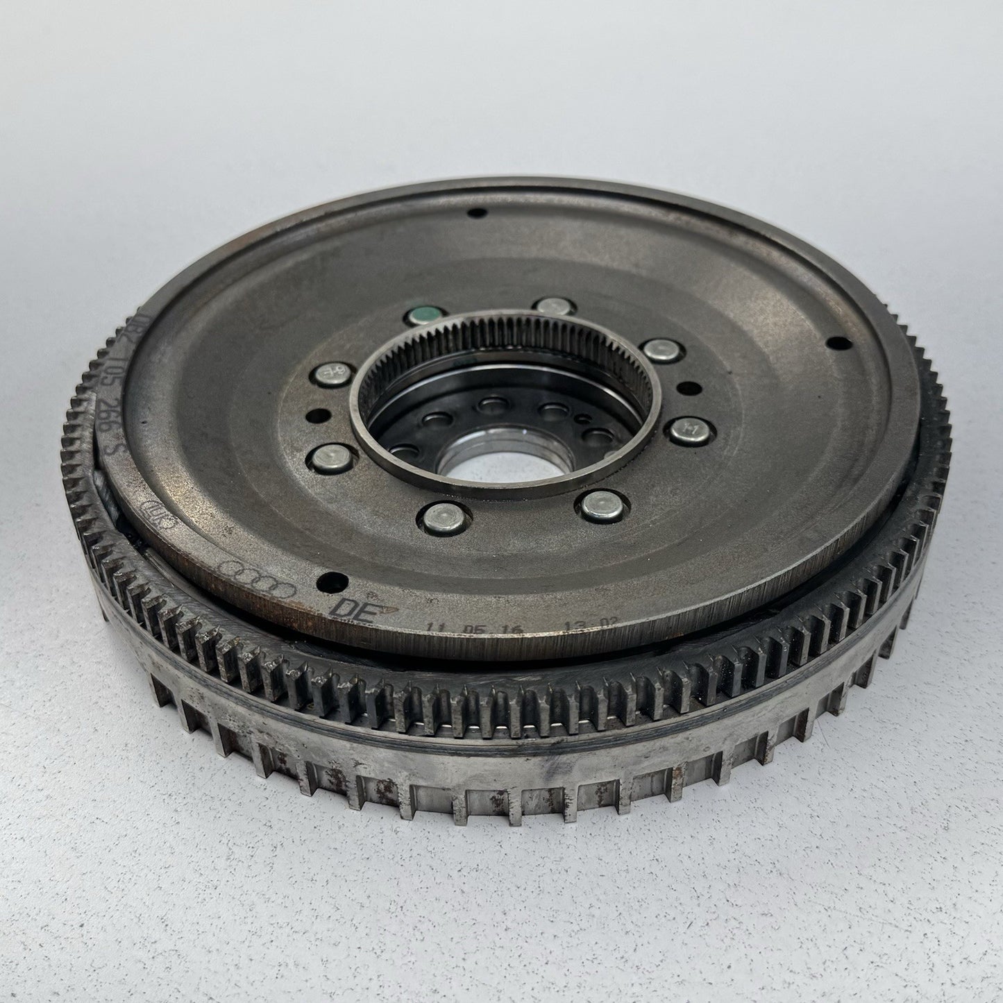 17-23 Audi R8 DCT Transmission Dual Mass Flywheel Clutch 0BZ105266S OEM