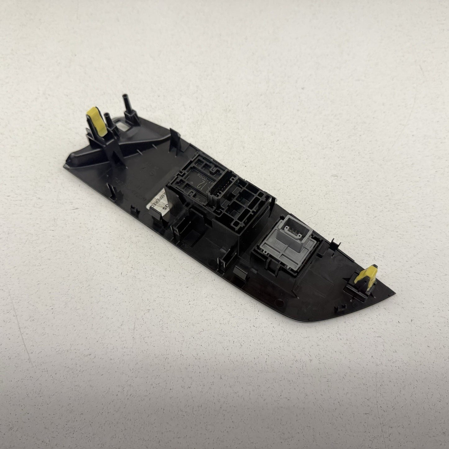 19-22 Toyota Prius / Prius Prime Passenger Right Door Window Switch OEM