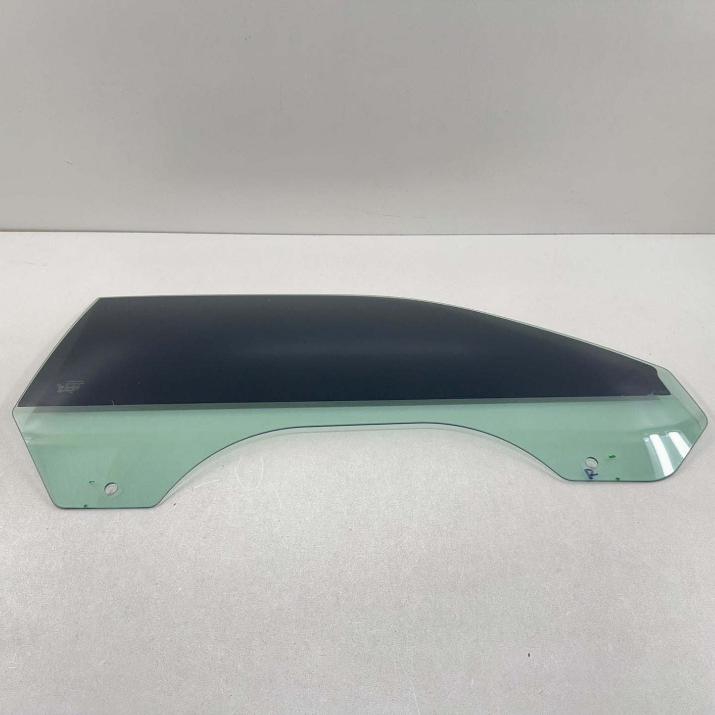 15-23 DODGE CHALLENGER PASSENGER RIGHT DOOR GLASS WINDOW 43R-000263 OEM
