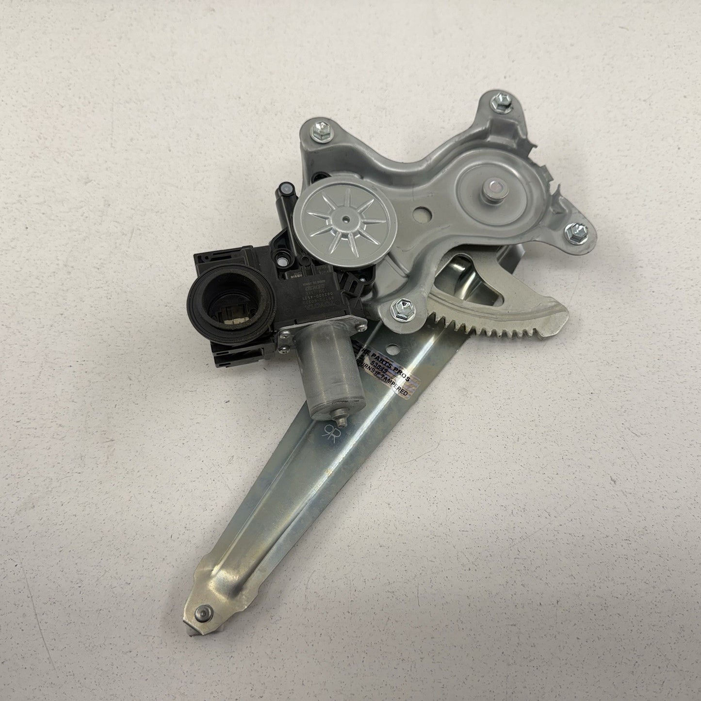 21-26 Lexus IS300 IS350 IS500 Right Rear Door Glass Window Regulator Motor OEM