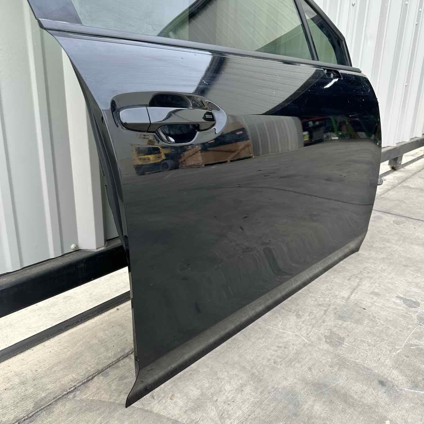 22-23 SUBARU WRX PASSENGER RIGHT FRONT DOOR COMPLETE BLACK OEM *NOTE*