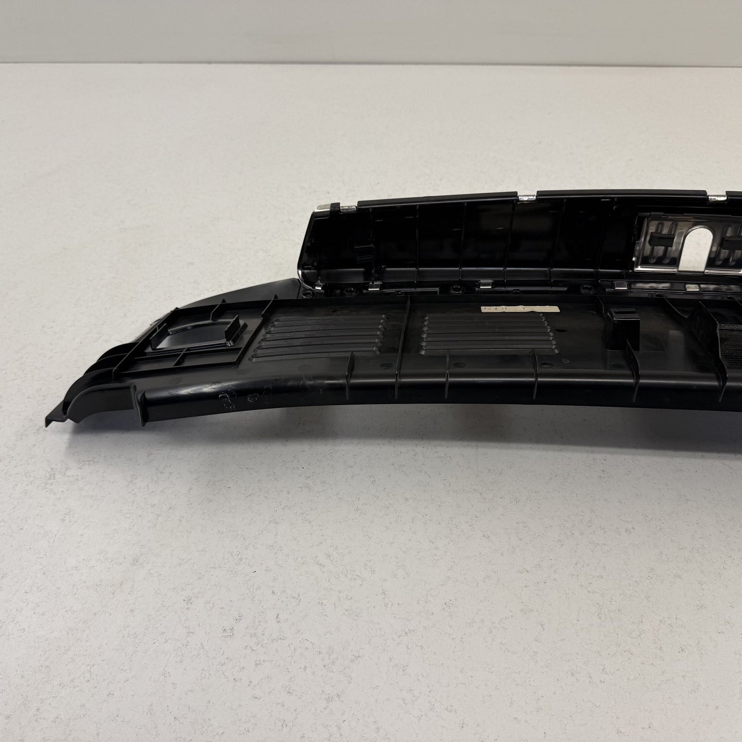 2014-2018 Bentley Flying Spur Rear Trunk Sill Scuff Plate Trim Cover Chrome OEM