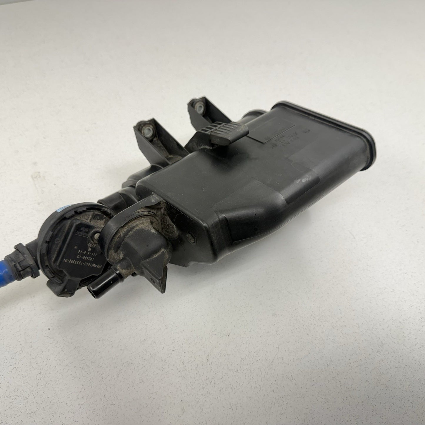 BMW F80 F82 F87 M2 M3 M4 Fuel Evap Vapor Charcoal Emission Canister 7244151 OEM