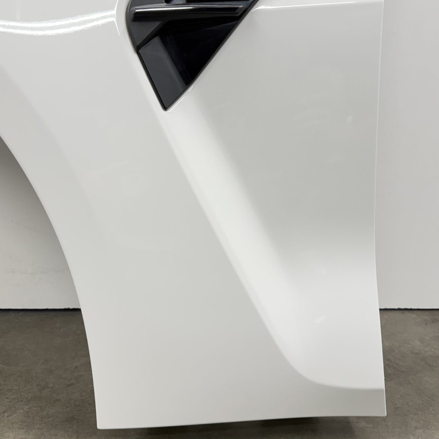 2021-2026 BMW M4 G82 G83 Driver Left Front Fender Panel Alpine White OEM