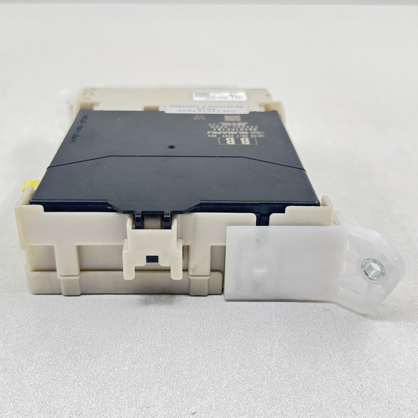 24-26 Toyota GR86 Integrated Body Control Module Fuse Relay Junction Box OEM