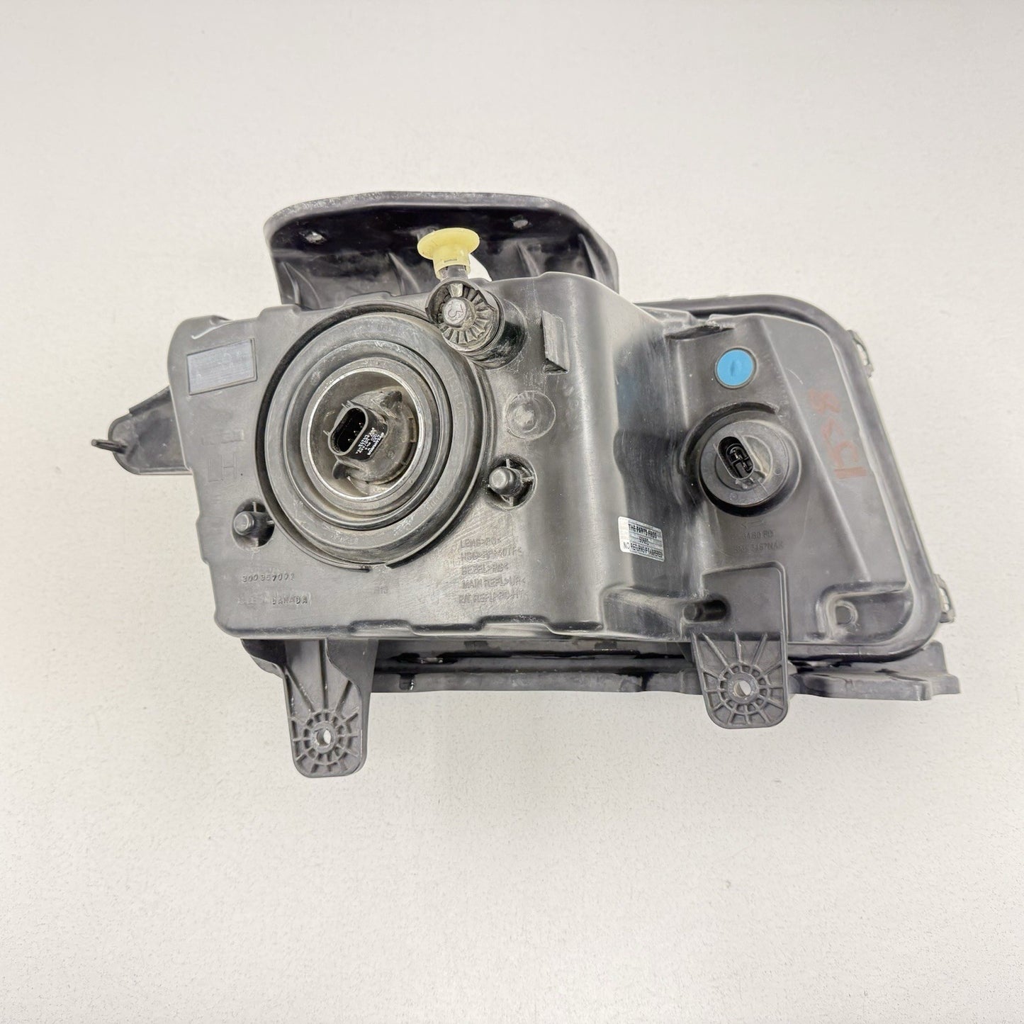 10-13 Chevrolet Camaro Driver Left Front Halogen Headlight Head Light Lamp OEM