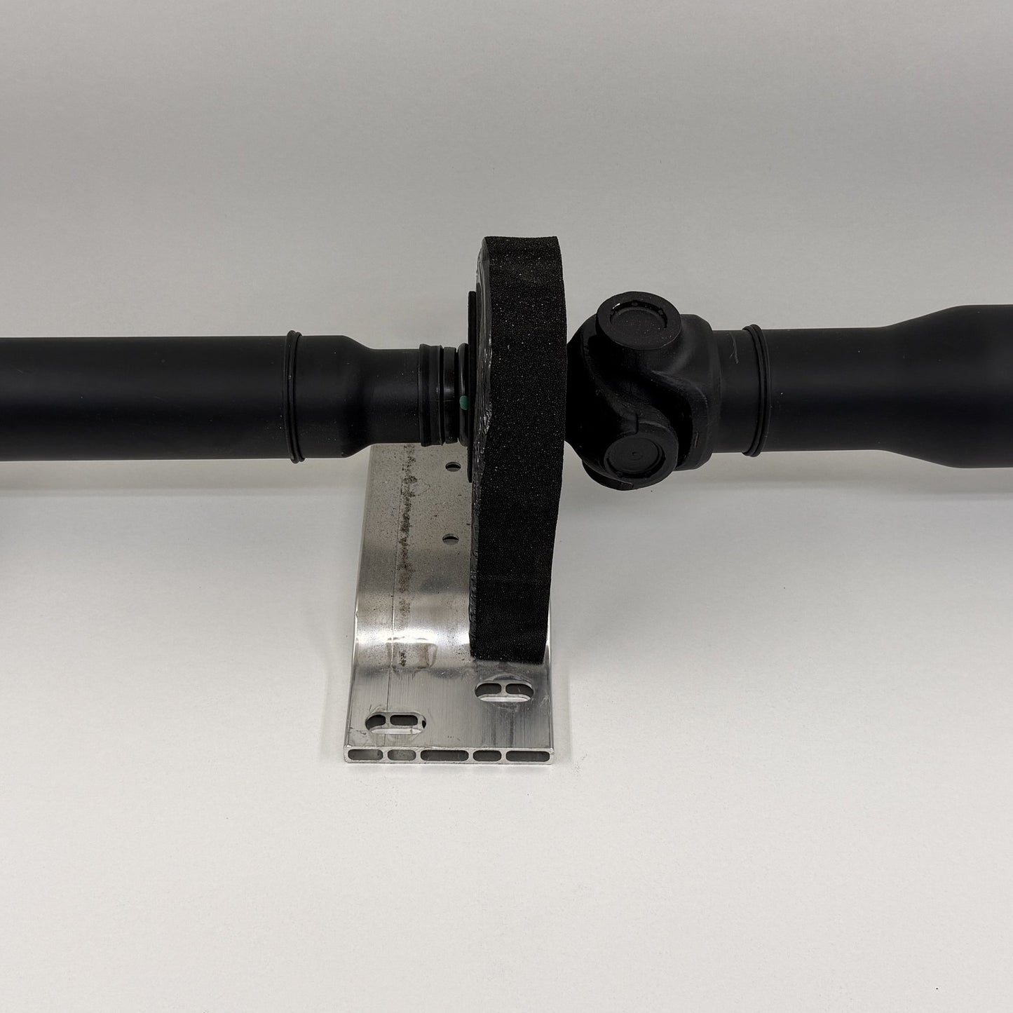 2014-2017 Mercedes S550 W222 RWD Driveshaft Drive Shaft Propeller 2224106891 OEM