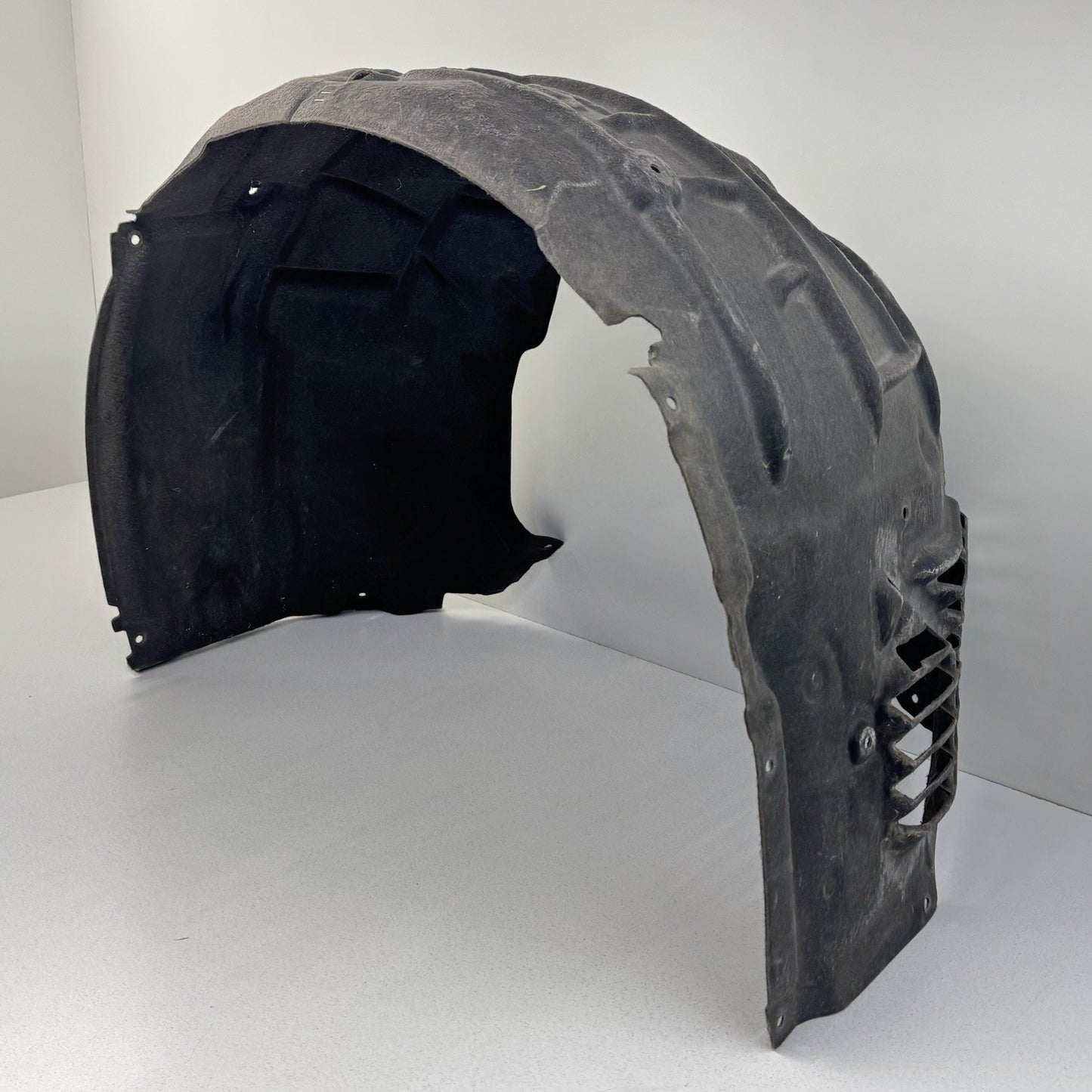 17-23 Audi R8 Passenger Right Front Fender Liner Wheel Arch Splash Guard OEM