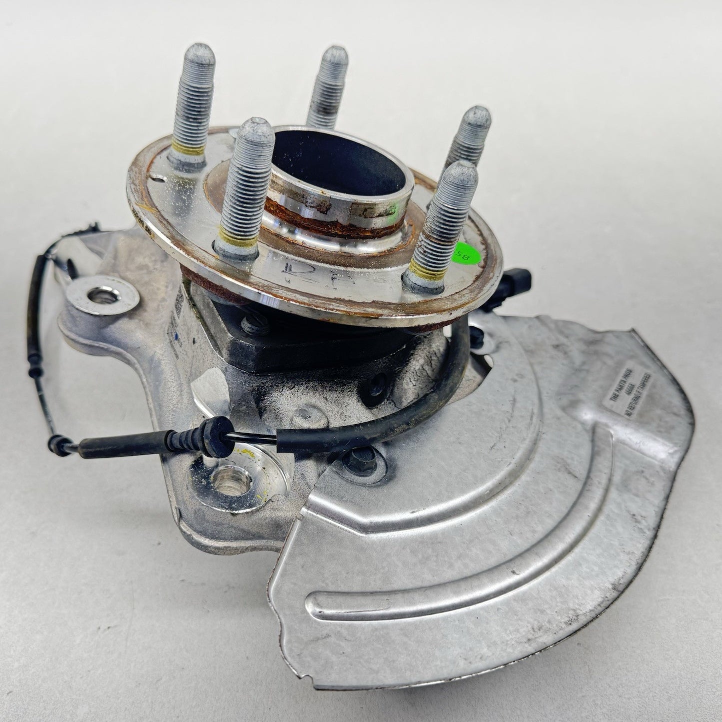 22-24 CADILLAC CT5 V BLACKWING RIGHT FRONT SPINDLE KNUCKLE HUB BEARING OEM