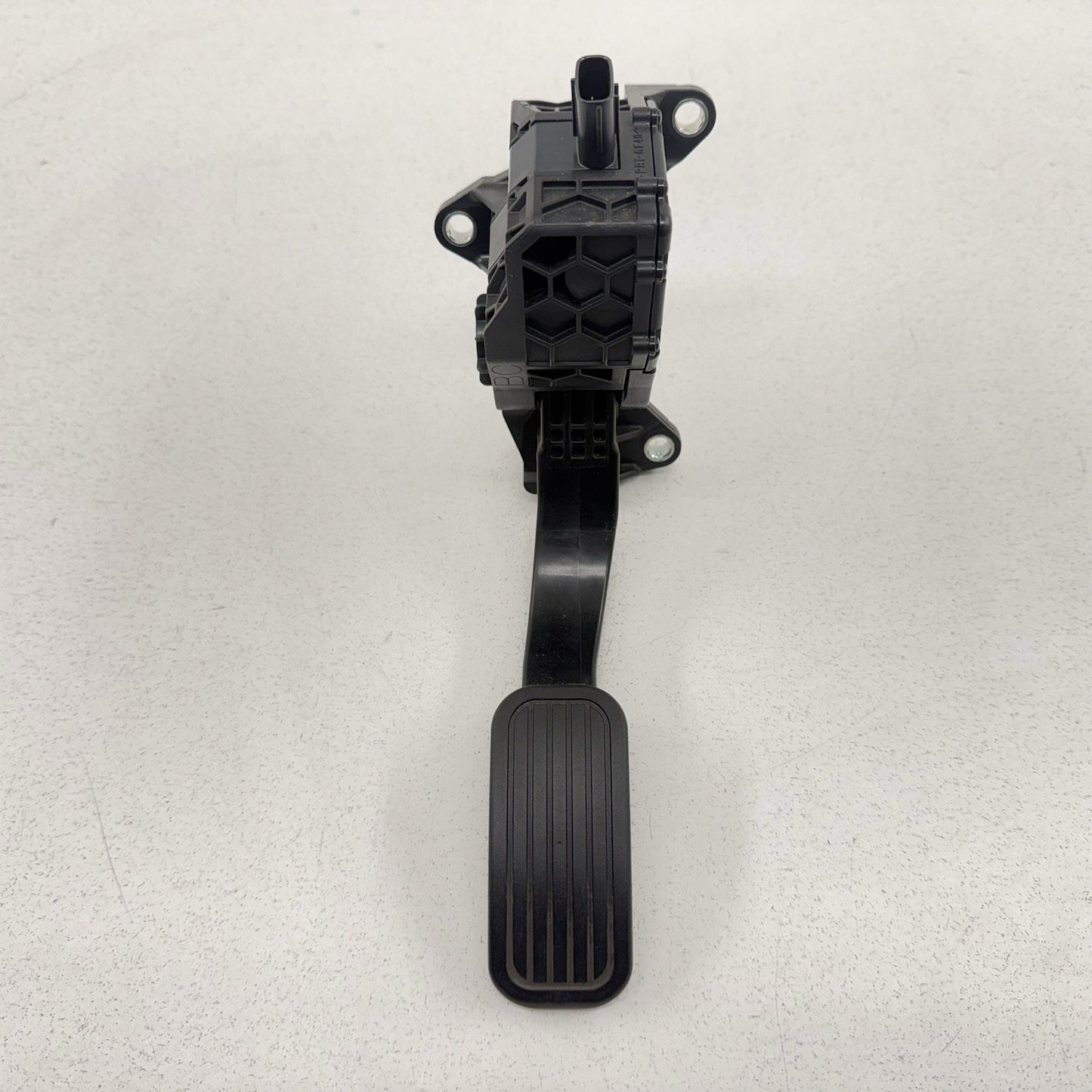 19-22 Toyota Prius / Prius Prime Gas Pedal Throttle Accelerator Sensor OEM