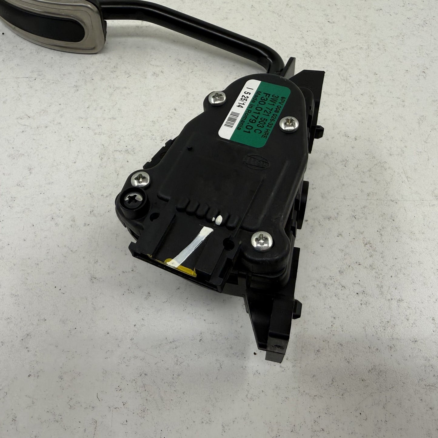2014-2018 Bentley Flying Spur Gas Pedal Throttle Accelerator 3W1721503C OEM