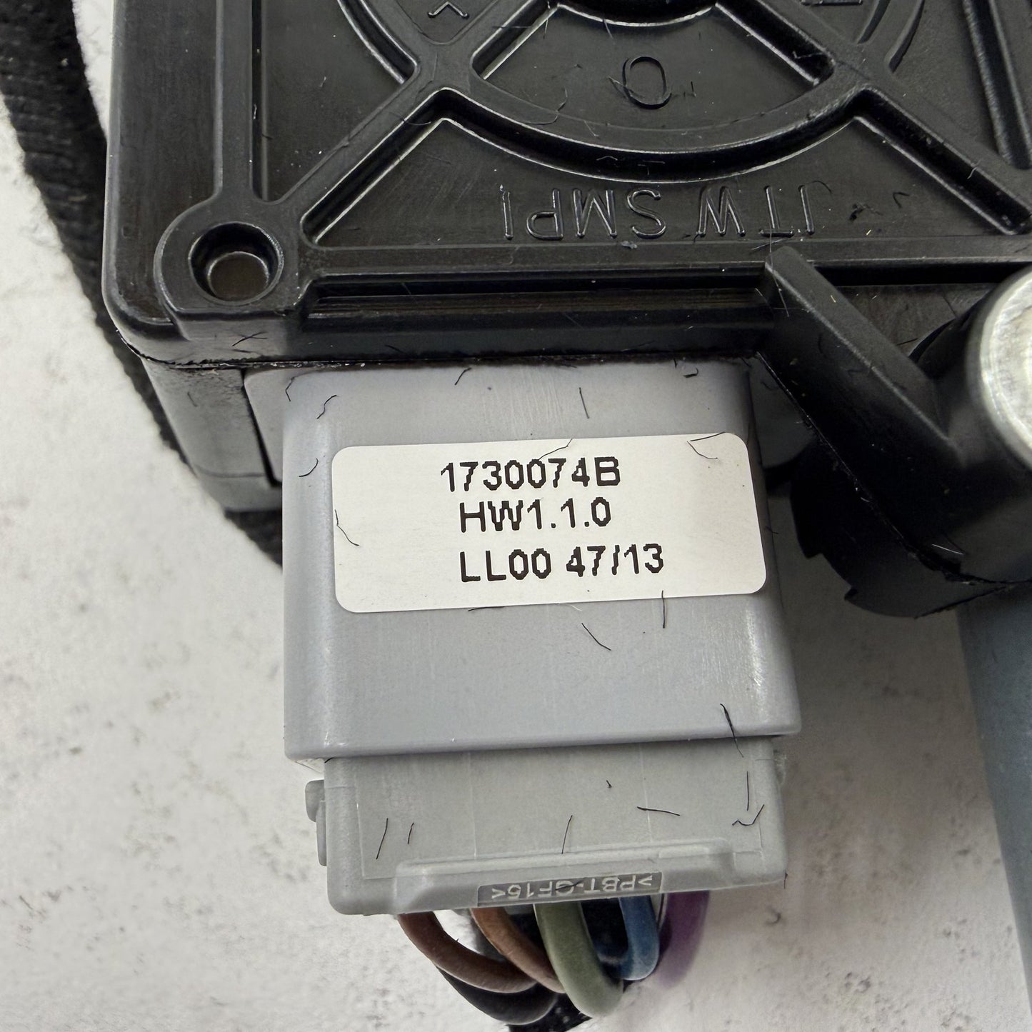 2008-2014 Mercedes-Benz C250 W204 Sunroof Sun Roof Glass Motor W/ Harness OEM