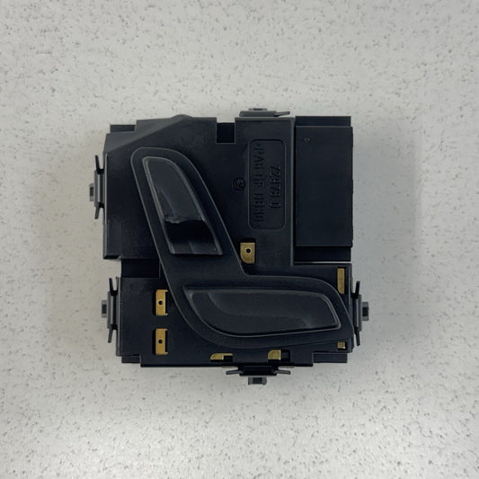 08-14 Mercedes W204 C250 Passenger Right Front Seat Control Switch OEM