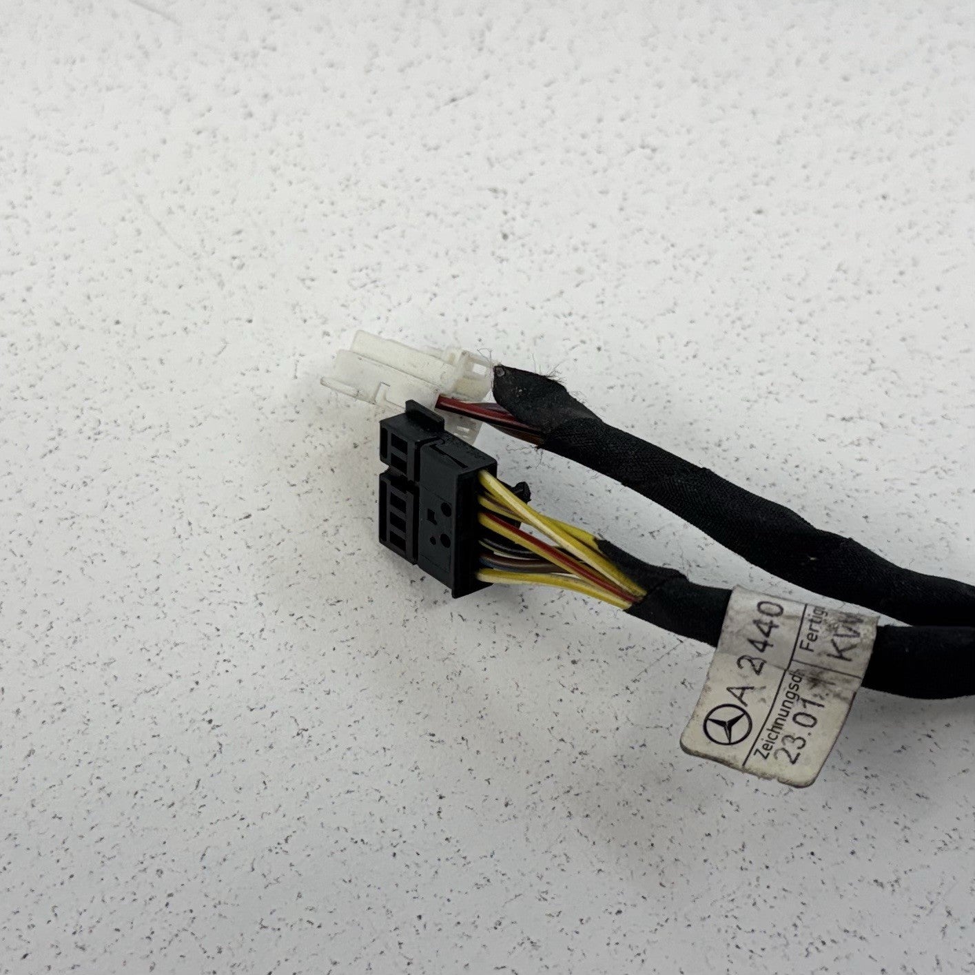 12-14 Mercedes W218 CLS550 Rear Bumper Wiring Harness W/ Parking Sensors OEM