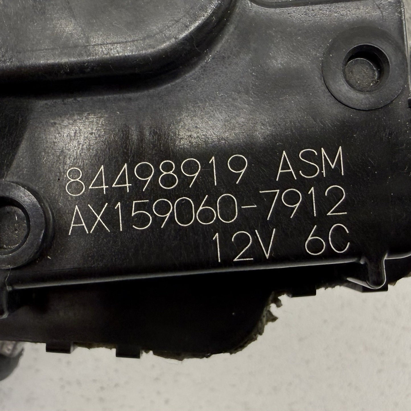 16-24 Chevrolet Camaro Front Windshield Wiper Motor 84498919 OEM
