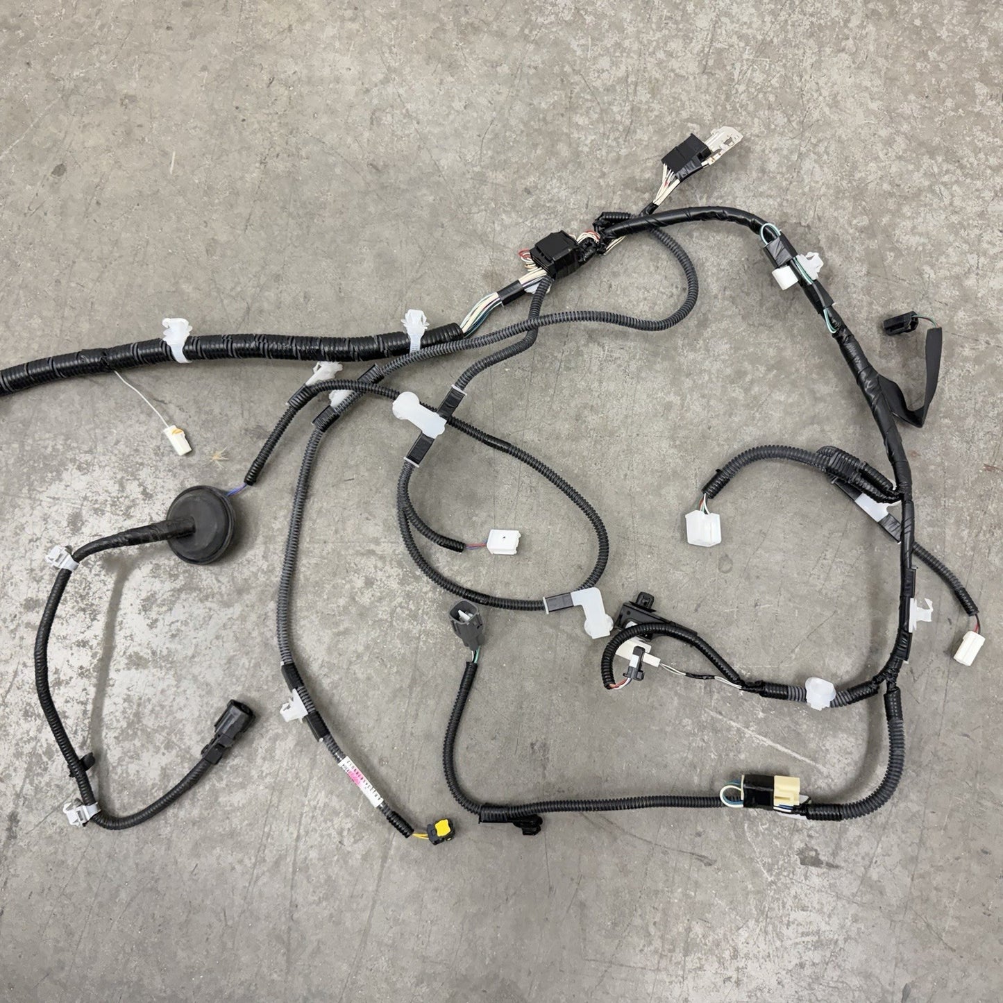 2020 Toyota Prius Prime Chassis Main Body Wiring Harness OEM