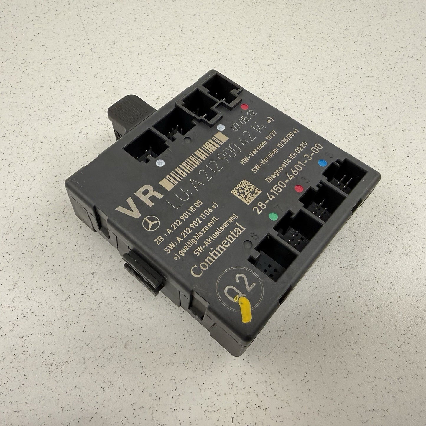 08-14 Mercedes W204 C250 Right Front Door Control Module 2129004214 OEM