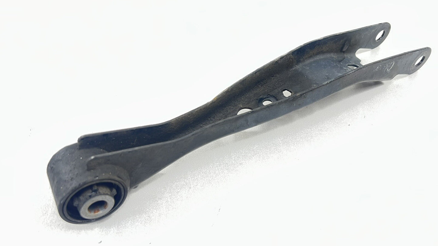 22-25 SUBARU WRX PASSENGER RIGHT REAR CONTROL ARM SET OF 4 OEM