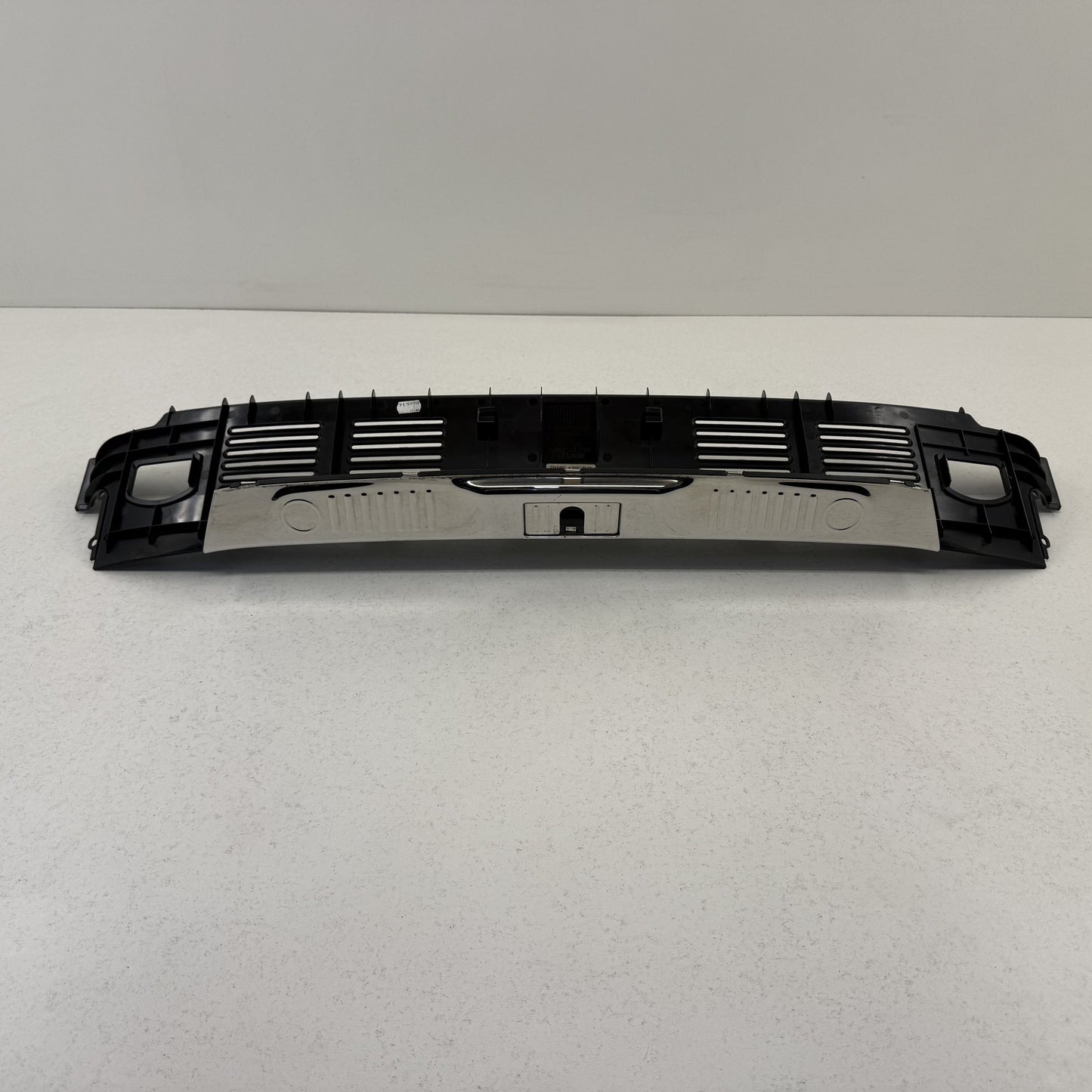 2014-2018 Bentley Flying Spur Rear Trunk Sill Scuff Plate Trim Cover Chrome OEM