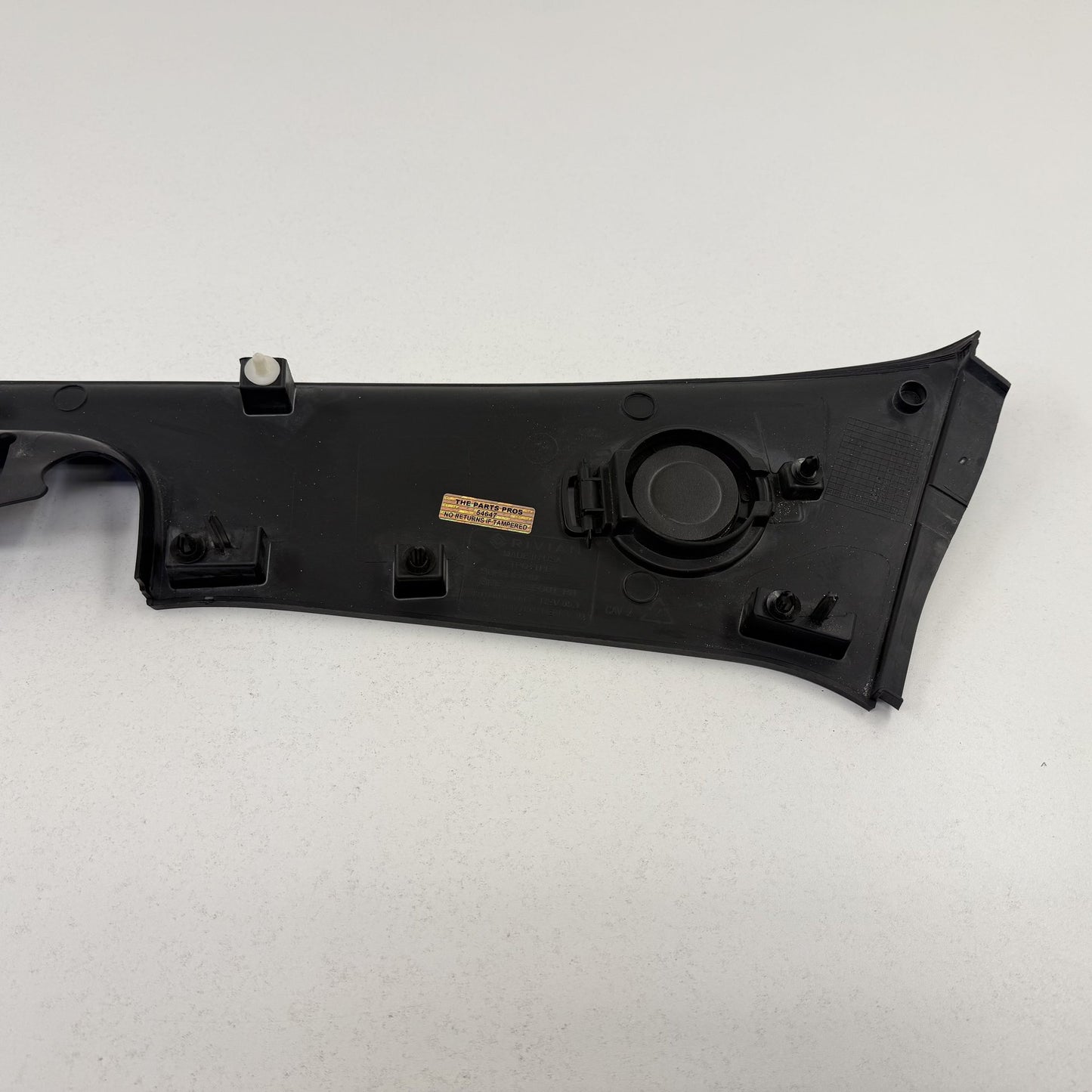 2022-2024 Rivian R1S R1T Front Fender Underhood Closeout Trim Panel Pair OEM