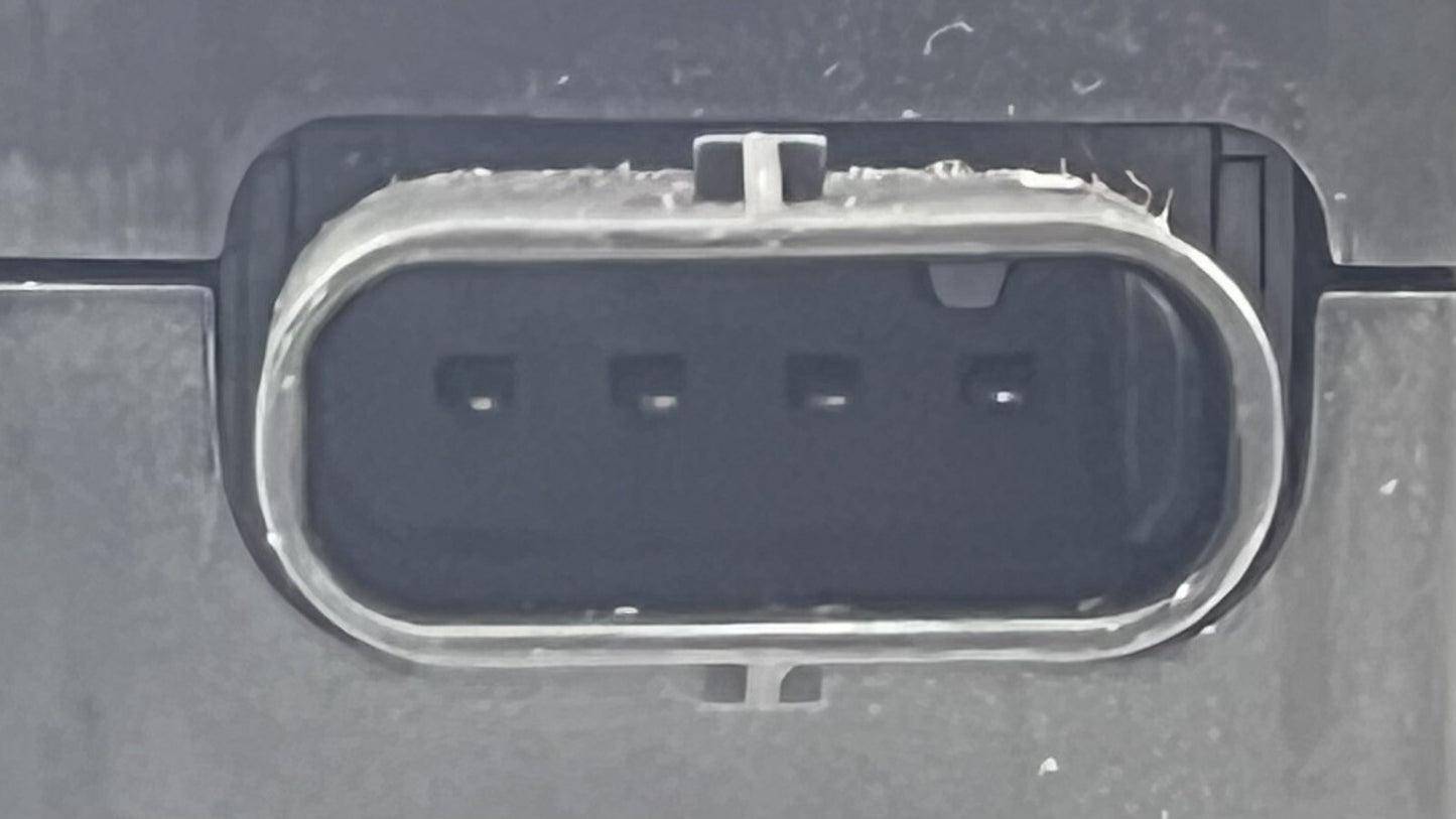 15-18 MERCEDES-BENZ C63S W205 POWER DISTRIBUTION FUSE RELAY JUNCTION BOX OEM