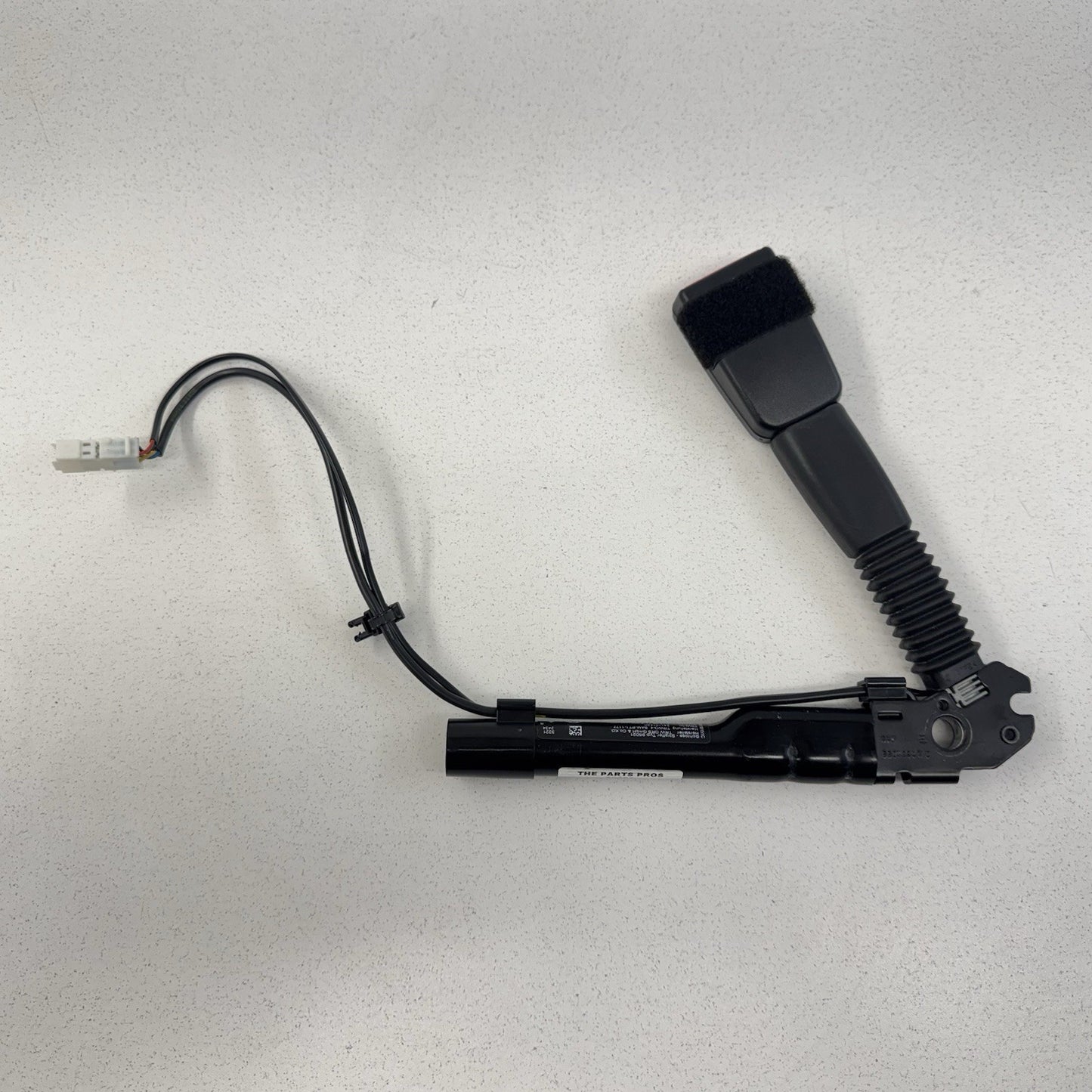 15-18 BMW F80 M3 Passenger Right Front Seat Belt Seatbelt Buckle 7259388 OEM