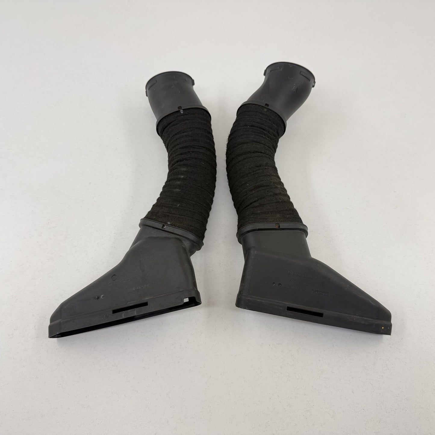 2014-2017 Mercedes-Benz S550 W222 Engine Air Intake Hose Tube Pair OEM