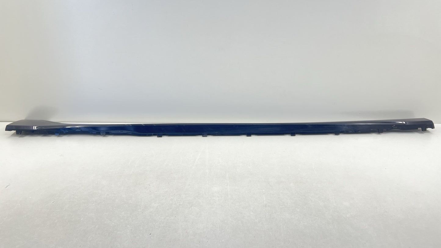 22-25 VOLKSWAGEN GOLF R MK8 PASSENGER RIGHT SIDE SKIRT ROCKER PANEL TRIM OEM
