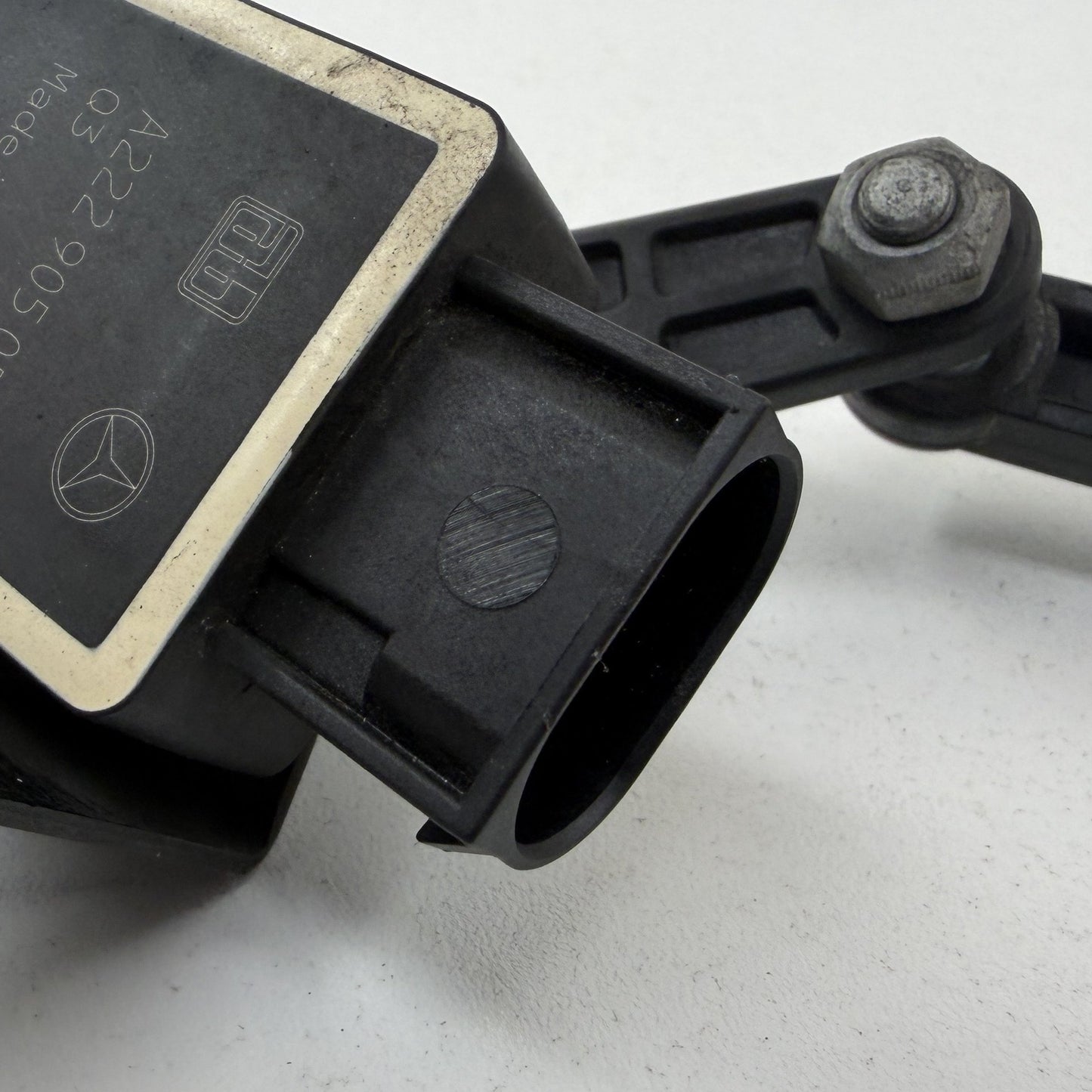 2014-2020 Mercedes S550 W222 Left Front Suspension Ride Height Level Sensor OEM