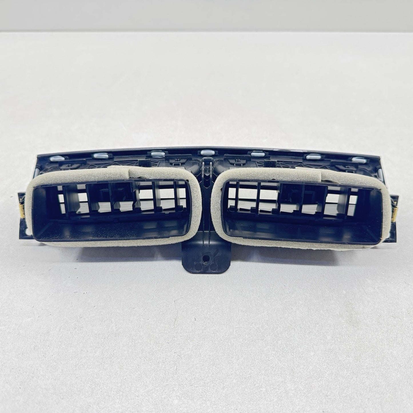 22-24 CADILLAC CT5 V BLACKWING CENTER DASH AIR VENT GRILLE GRILL TRIM BLACK OEM