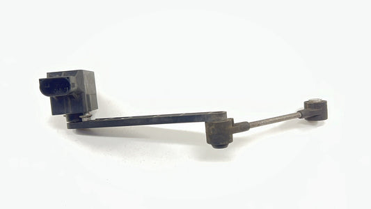 07-17 ASTON MARTIN VANTAGE DRIVER LEFT REAR HEADLIGHT HEIGHT LEVEL SENSOR OEM