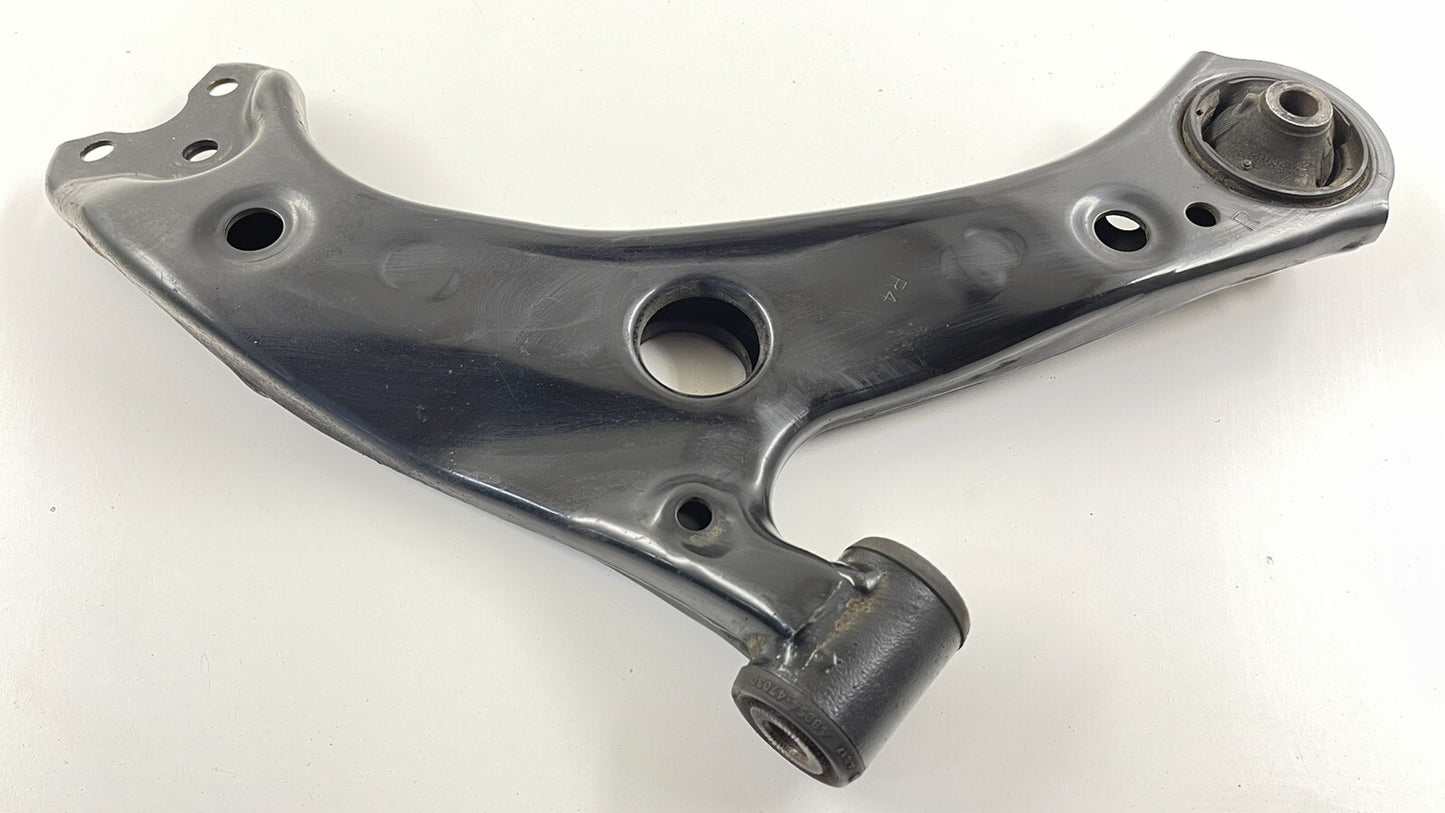 16-21 TOYOTA PRIUS PASSENGER RIGHT FRONT SUSPENSION LOWER CONTROL ARM OEM
