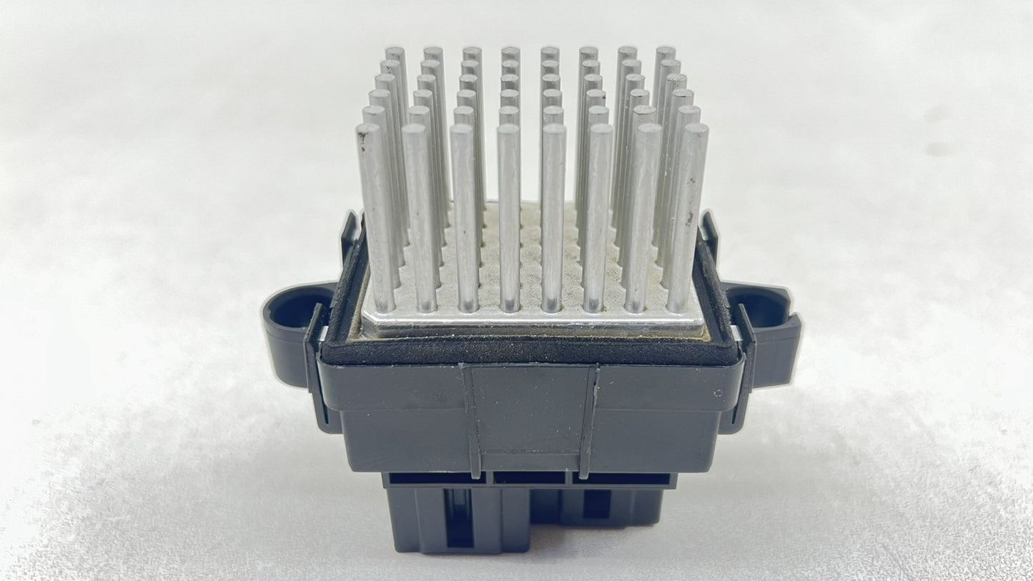 14-17 CHEVY SS SEDAN HVAC HEATER CORE BLOWER MOTOR RESISTOR 135 980 91 OEM