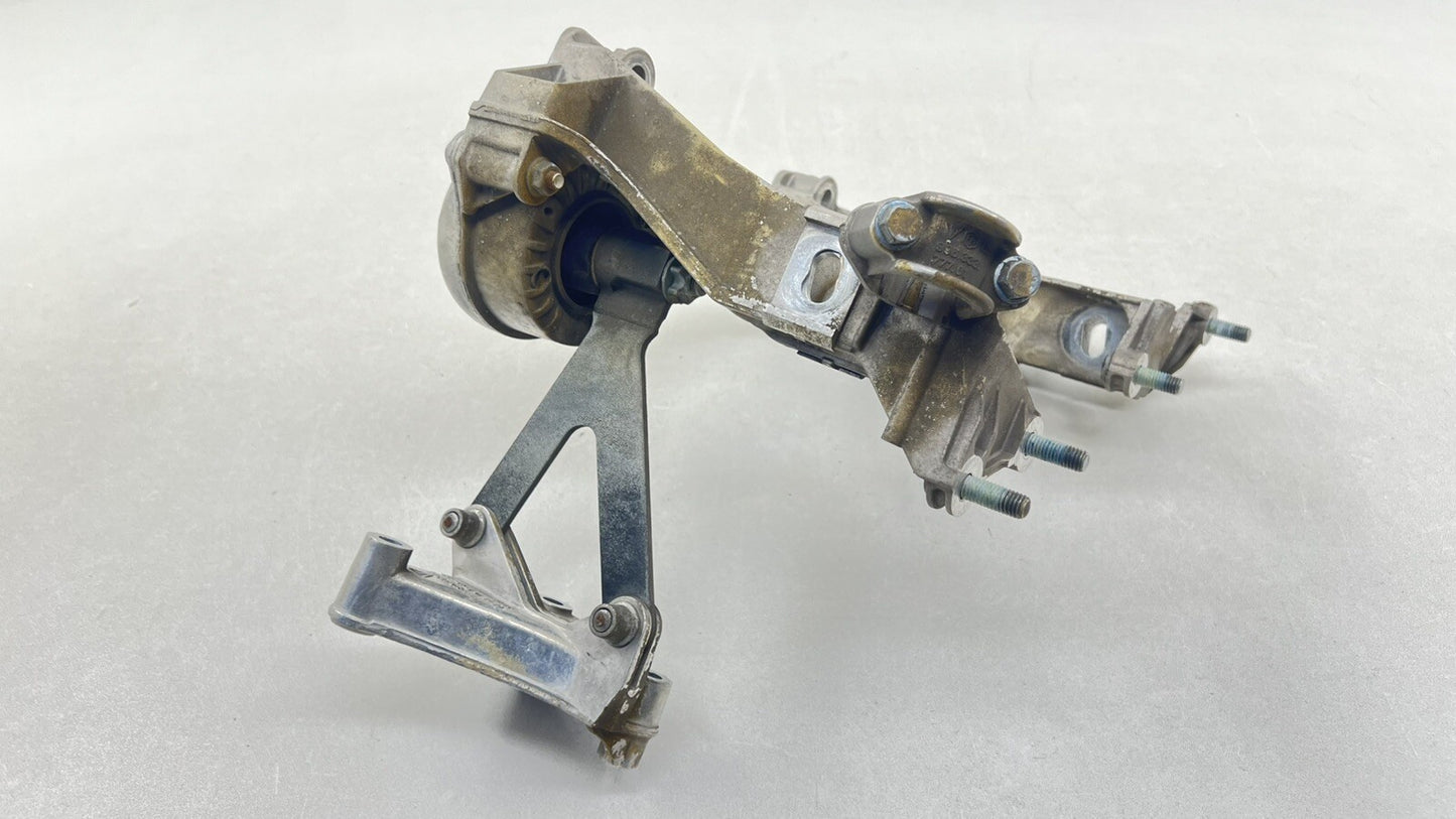 05-08 PORSCHE BOXSTER CAYMAN 987 RIGHT REAR SUBFRAME SUPPORT MOUNT BRACKET OEM