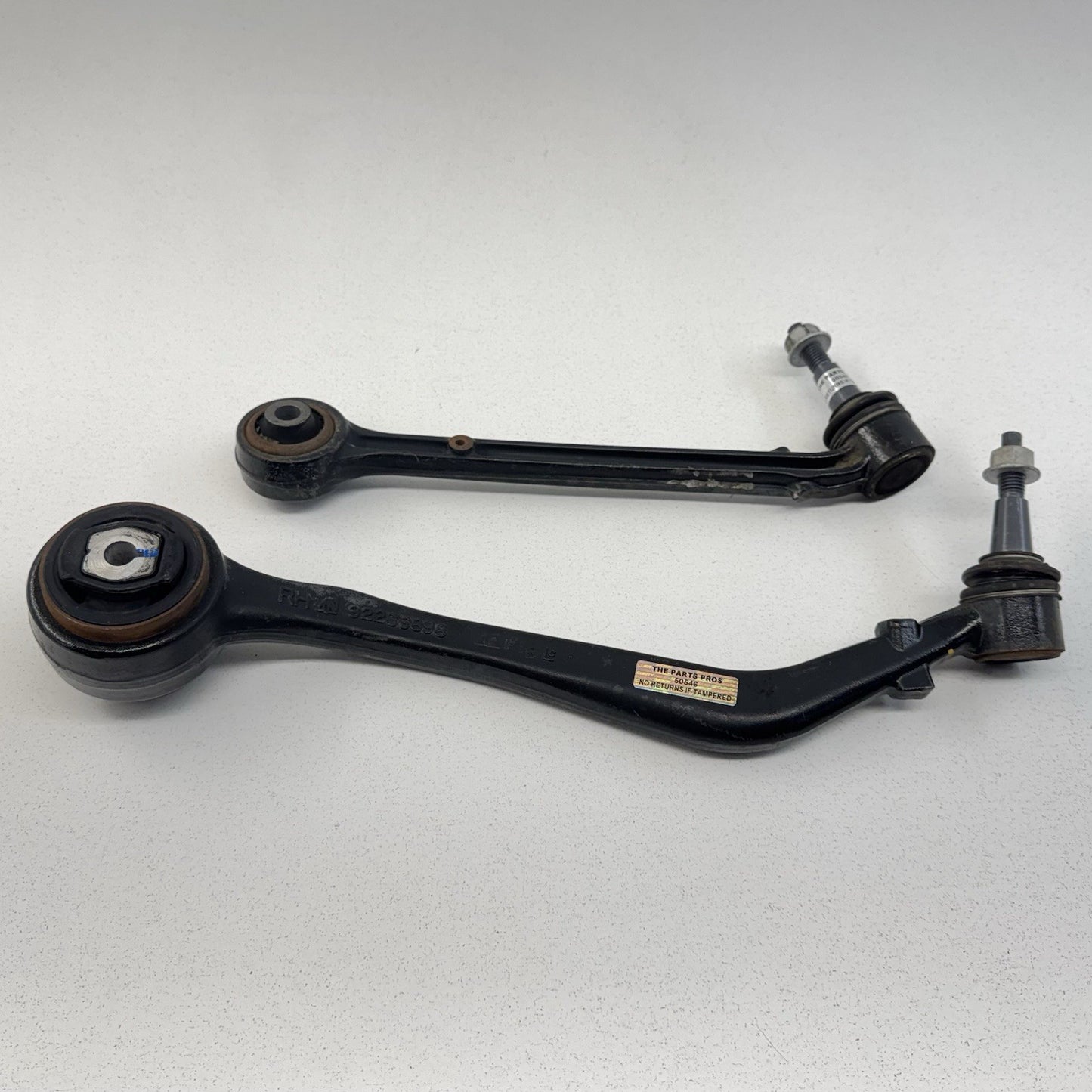 10-15 Chevrolet Camaro SS Passenger Right Front Control Arm Suspension Pair OEM