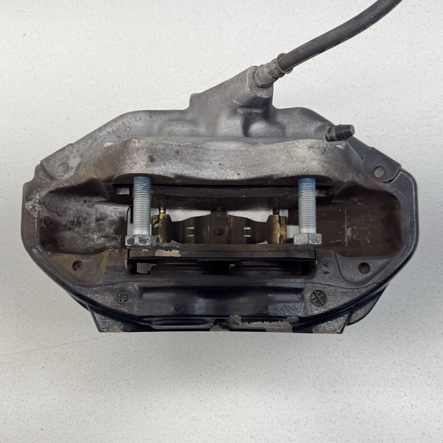 12-18 Mercedes W218 CLS550 Front Brembo Brake Caliper Pair Left & Right OEM