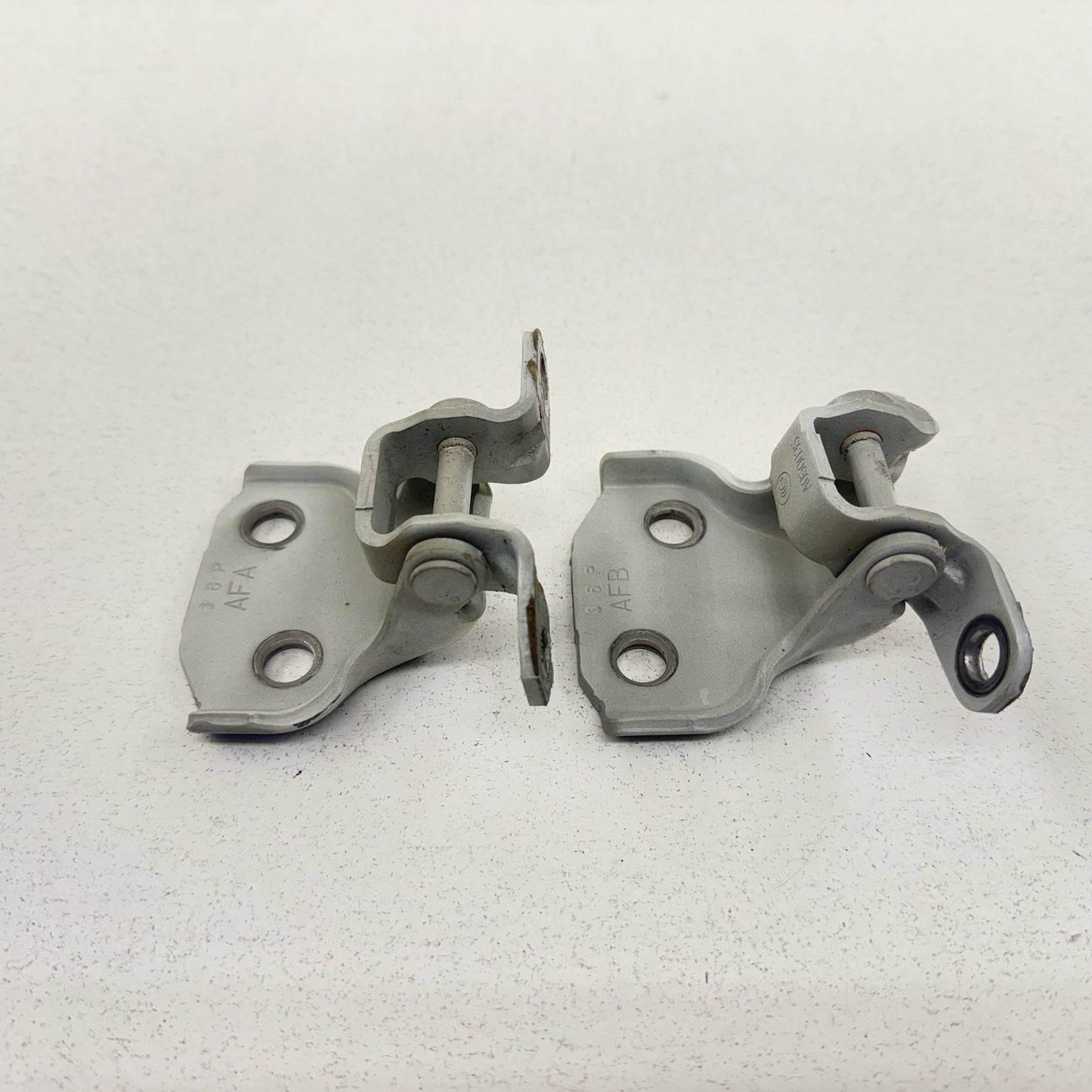 13-20 Subaru BRZ 86 FR-S Driver Left Door Hinge Pair Upper & Lower W/ Bolts OEM