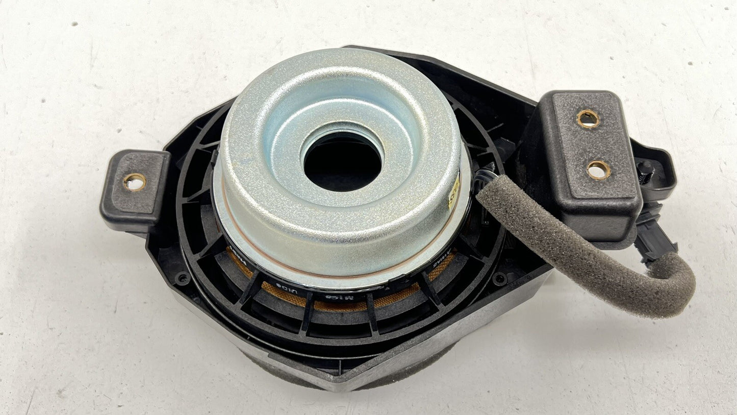 13-18 BENTLEY FLYING SPUR PASSENGER RIGHT REAR DOOR SPEAKER 4W0.035.826 OEM