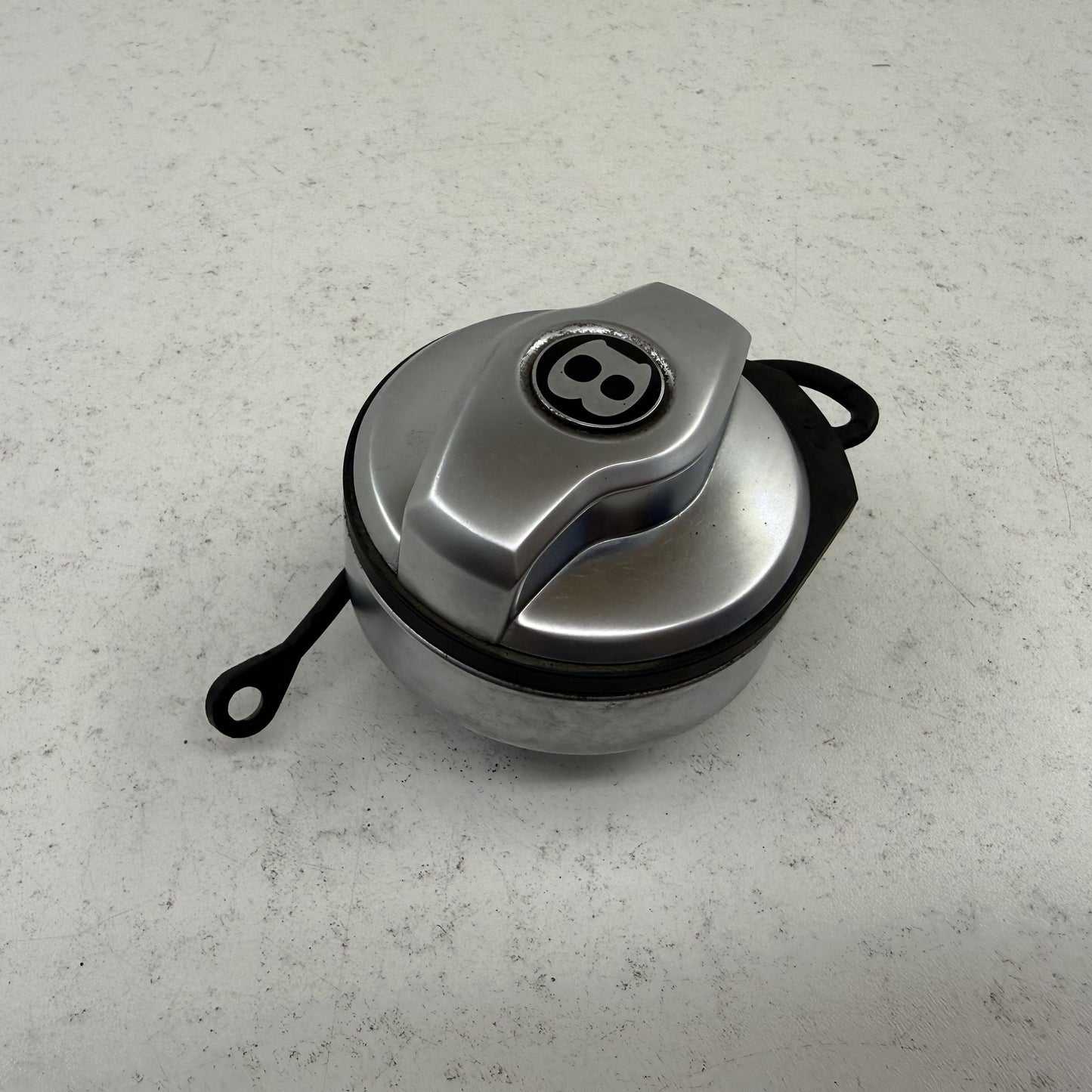 2014-2018 Bentley Flying Spur Gas Tank Fuel Filler Cap Silver 3W0201550 OEM