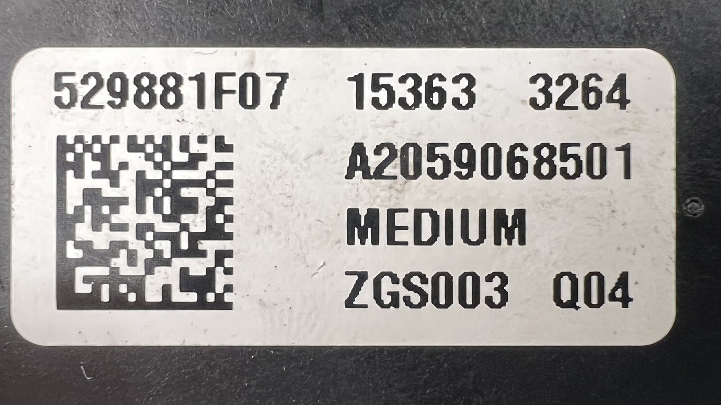 15-18 MERCEDES-BENZ C63S W205 REAR FUSE RELAY JUNCTION BOX A 205 906 85 01 OEM